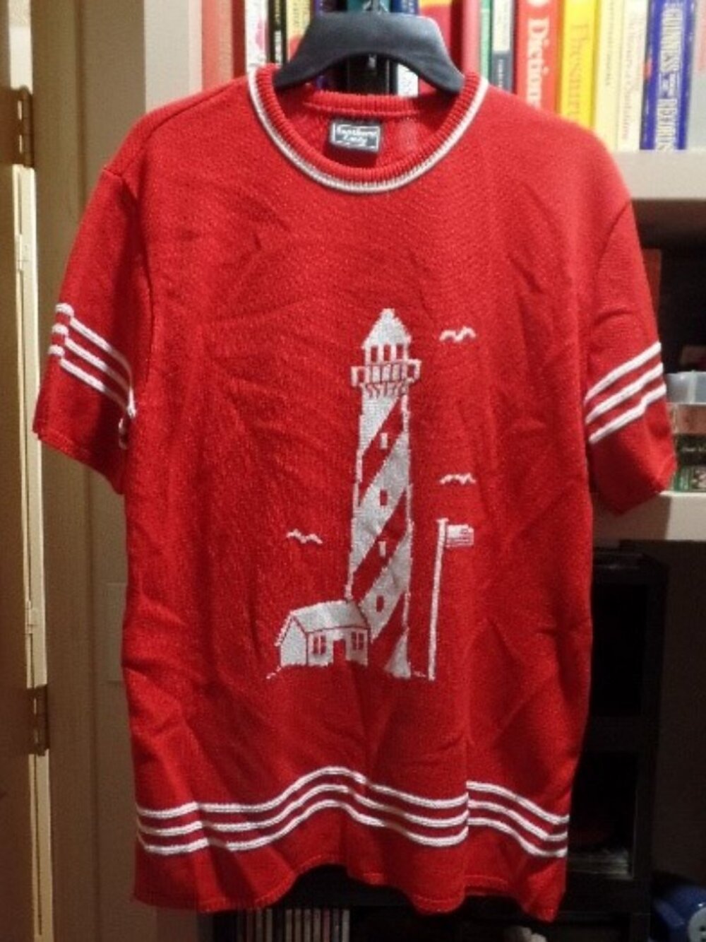 Southern Lady red/white lighthouse short-sleeved top